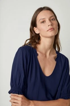 Velvet By Graham & Spencer Womens TRIXIE RUFFLED BLOUSE