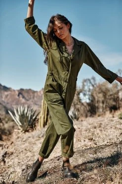 Velvet By Graham & Spencer KENLEY SANDED COTTON TWILL JUMPSUIT