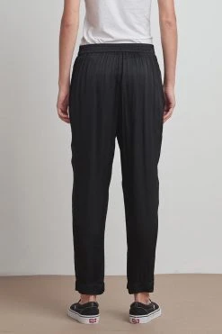 Velvet By Graham & Spencer HILLARY SATIN VISCOSE PLEATED PANT