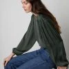 Velvet By Graham & Spencer LEILA PUFF SLEEVE BLOUSE