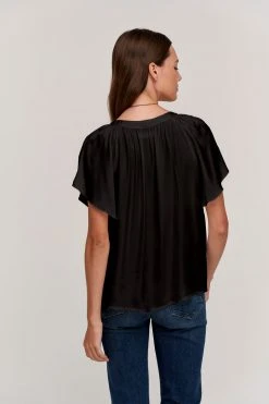 Velvet By Graham & Spencer LORENA V-NECK BLOUSE Womens