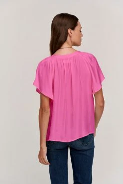 Velvet By Graham & Spencer LORENA V-NECK BLOUSE Womens