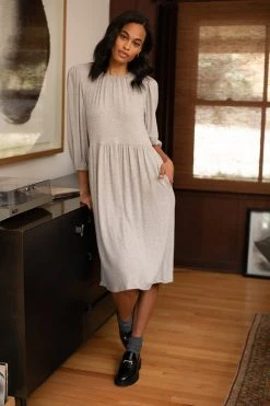 Velvet By Graham & Spencer SCARLET PUFF SLEEVE DRESS