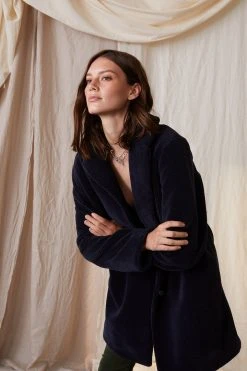 Velvet By Graham & Spencer TRISHELLE LUX SHERPA OVERSIZED COAT Womens