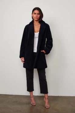 Velvet By Graham & Spencer TRISHELLE LUX SHERPA OVERSIZED COAT Womens
