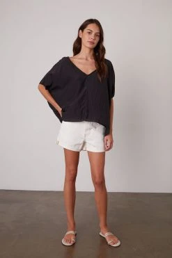 Velvet By Graham & Spencer ALINN BOXY V-NECK TOP