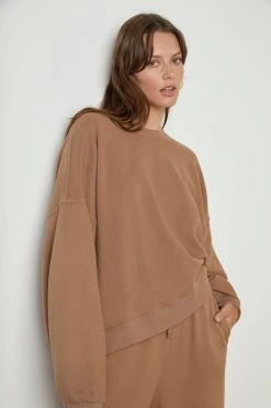 Velvet By Graham & Spencer MARGOT OVERSIZED SWEATSHIRT