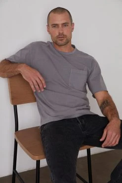 Velvet By Graham & Spencer LOGAN POCKET TEE Mens 9 Velvet By Graham & Spencer LOGAN POCKET TEE Mens