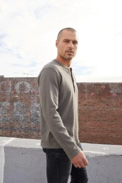 Velvet By Graham & Spencer CLARK SUEDED SLUB HENLEY Mens