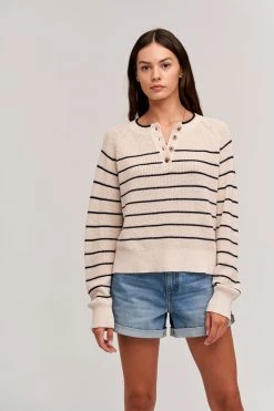 Velvet By Graham & Spencer KIERRA HENLEY SWEATER Womens