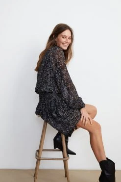 Velvet By Graham & Spencer KIRSTEN PRINTED DRESS