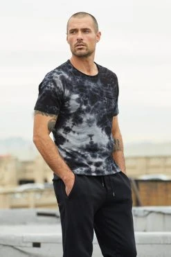 Velvet By Graham & Spencer OTTIS TIE DYE TEE Mens
