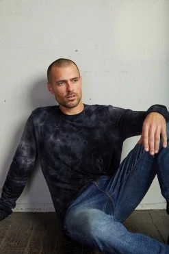 Velvet By Graham & Spencer Mens TREVOR TIE DYE SWEATSHIRT