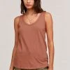 Velvet By Graham & Spencer Womens JOY ORIGINAL SLUB SCOOP NECK TANK