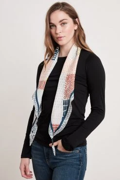 Velvet By Graham & Spencer Womens DIAMOND SHAPE SILK SCARF