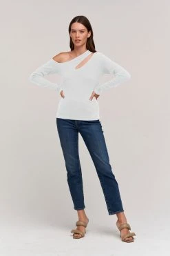 Velvet By Graham & Spencer Womens ROSALINA CUT OUT TOP