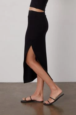 Velvet By Graham & Spencer ELLA MIDI SKIRT