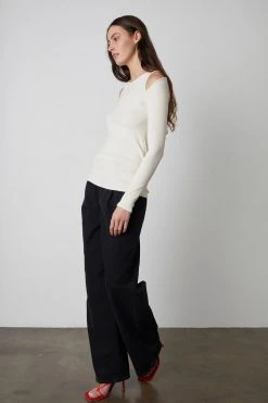 Velvet By Graham & Spencer EMMA CUT-OUT TOP Womens