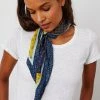 Velvet By Graham & Spencer Womens DIAMOND SHAPE SILK SCARF