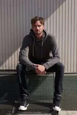 Velvet By Graham & Spencer WHITAKER JASPE SHERPA HOODIE 10 Velvet By Graham & Spencer WHITAKER JASPE SHERPA HOODIE