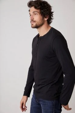 Velvet By Graham & Spencer Mens ALVARO COTTON JERSEY HENLEY
