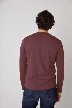 Velvet By Graham & Spencer ALVARO COTTON JERSEY HENLEY Mens