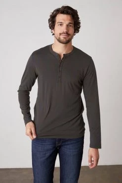 Velvet By Graham & Spencer ALVARO COTTON JERSEY HENLEY Mens
