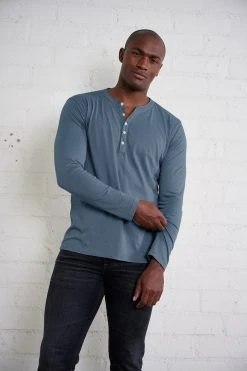 Velvet By Graham & Spencer Mens ALVARO COTTON JERSEY HENLEY