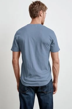 Velvet By Graham & Spencer Mens FULTON SHORT SLEEVE HENLEY