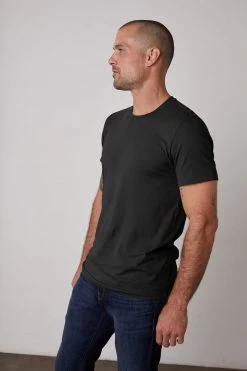 Velvet By Graham & Spencer HOWARD WHISPER CLASSIC CREW NECK TEE Mens