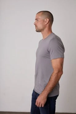 Velvet By Graham & Spencer HOWARD WHISPER CLASSIC CREW NECK TEE Mens