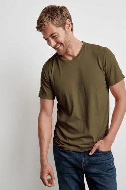 Velvet By Graham & Spencer Mens SAMSEN WHISPER CLASSIC V-NECK TEE