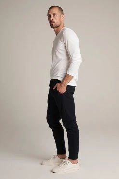 Velvet By Graham & Spencer CASON JASPE SHERPA JOGGER Mens