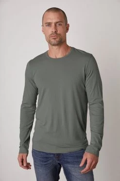 Velvet By Graham & Spencer SKEETER WHISPER CLASSIC CREW NECK TEE