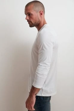 Velvet By Graham & Spencer SKEETER WHISPER CLASSIC CREW NECK TEE