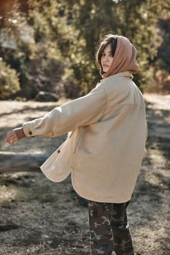 Velvet By Graham & Spencer ARIANA SHACKET Womens