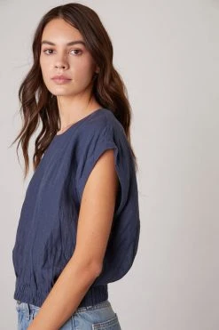 Velvet By Graham & Spencer Womens HAYLIE LINEN CROP TOP