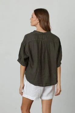 Velvet By Graham & Spencer MARIA LINEN BUTTON-UP SHIRT