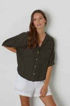 Velvet By Graham & Spencer MARIA LINEN BUTTON-UP SHIRT