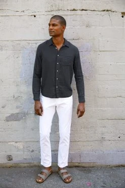 Velvet By Graham & Spencer Mens ELTON COTTON WOVEN BUTTON-UP SHIRT