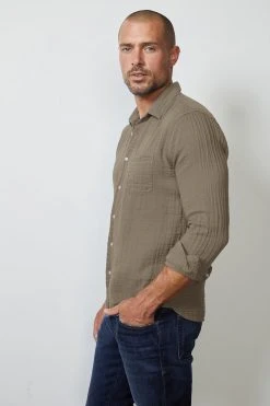 Velvet By Graham & Spencer ELTON BUTTON-UP SHIRT