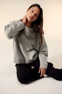 Velvet By Jenny Graham YNEZ SWEATSHIRT Womens